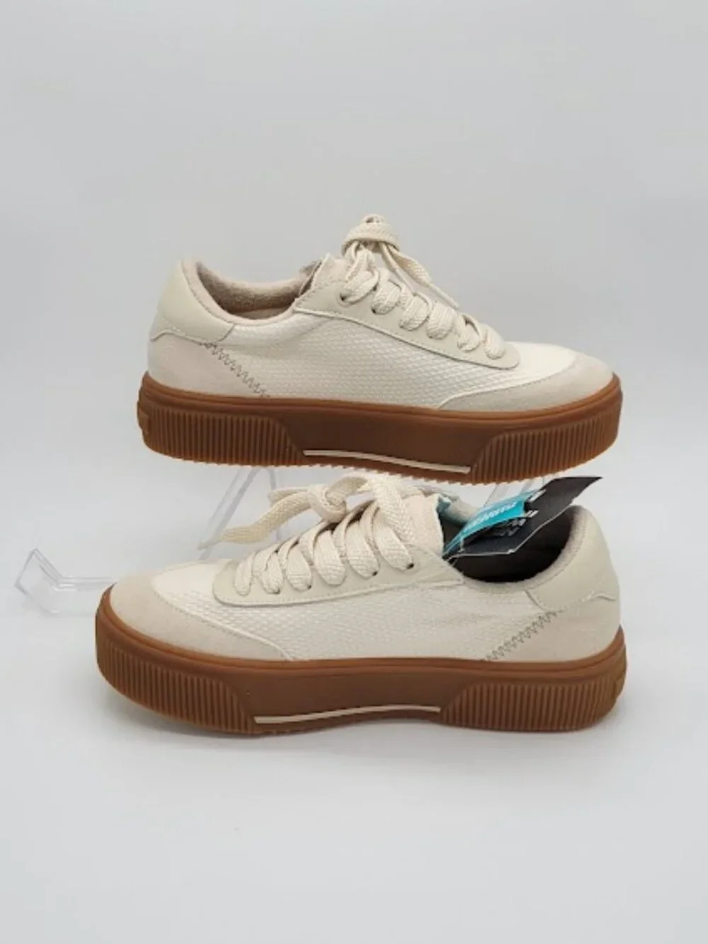REEF Lay Day Lift Women’s Platform Sneakers Cream Gum Leather Size 7 NWOB
